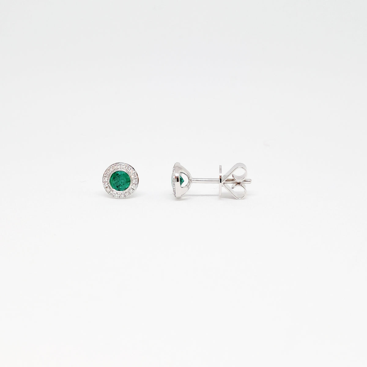 Collinsons 18ct White Gold Emerald & Diamond Set Round Earrings 0.63ct