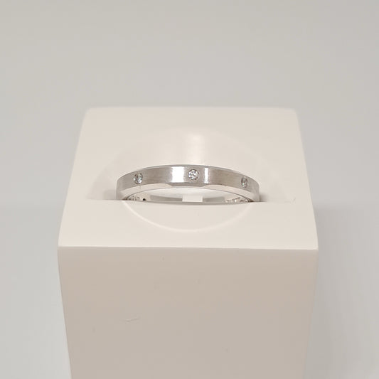 Collinsons 18ct White Gold Matt Edged Band Diamond Set 0.12ct