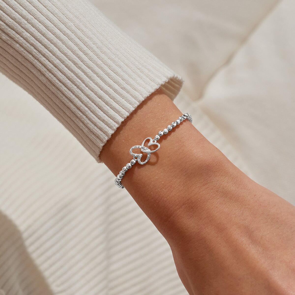 Forever Yours 'You are beautiful' Bracelet In Silver Plating 9347