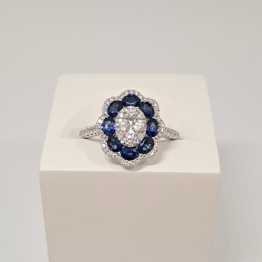 Collinsons 18ct White Gold Sapphire & Diamond Floral Cluster Ring 1.05ct