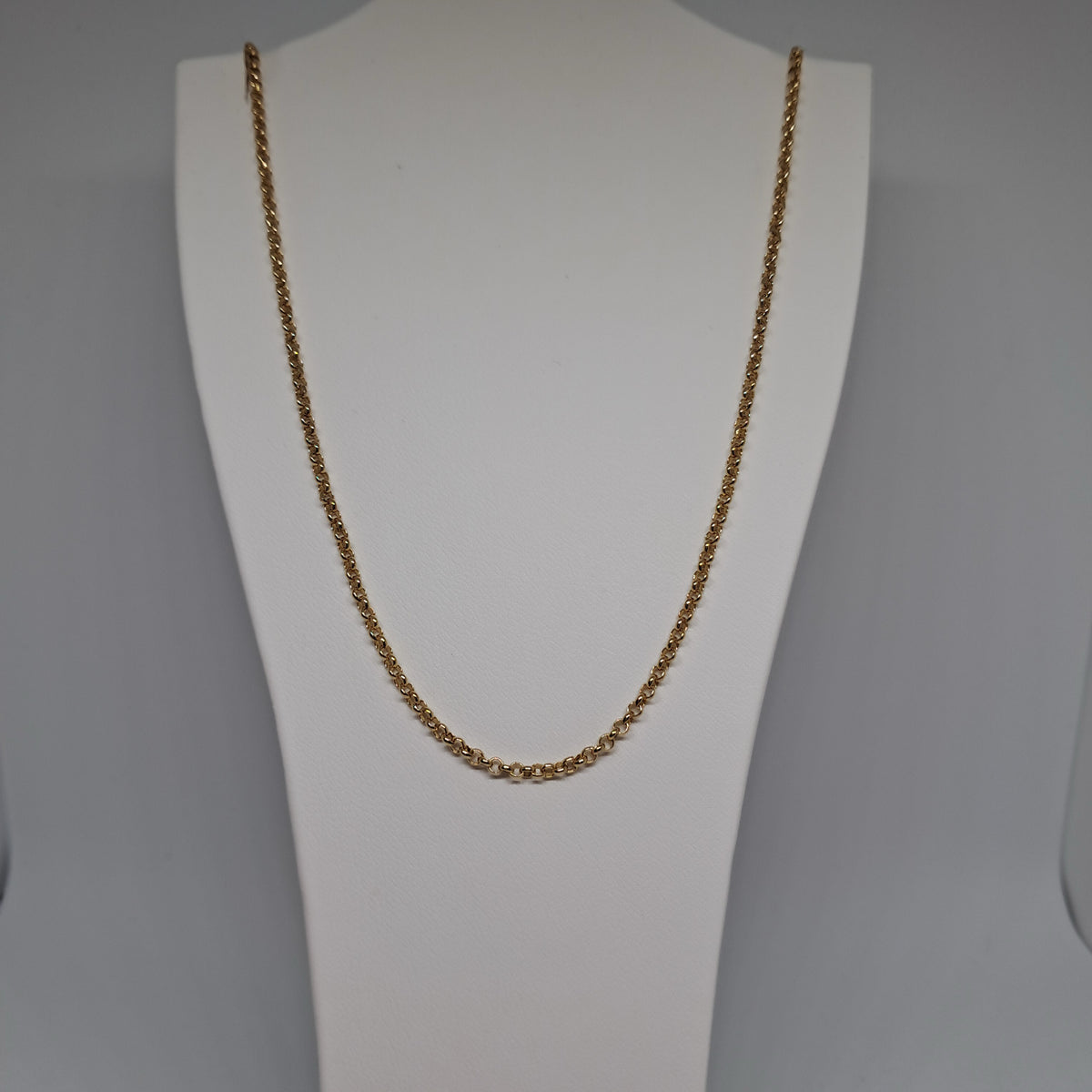 Collinsons 9ct Yellow Gold Close Curb 18” Chain