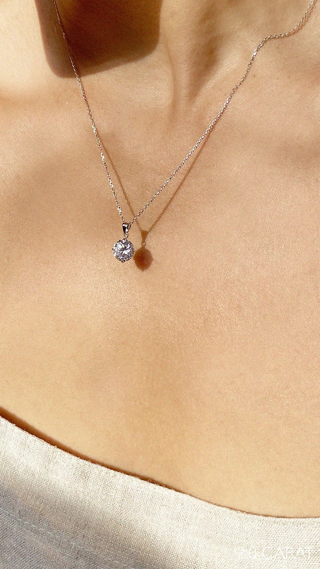 Collinsons 9ct White Gold Round CZ Pendant