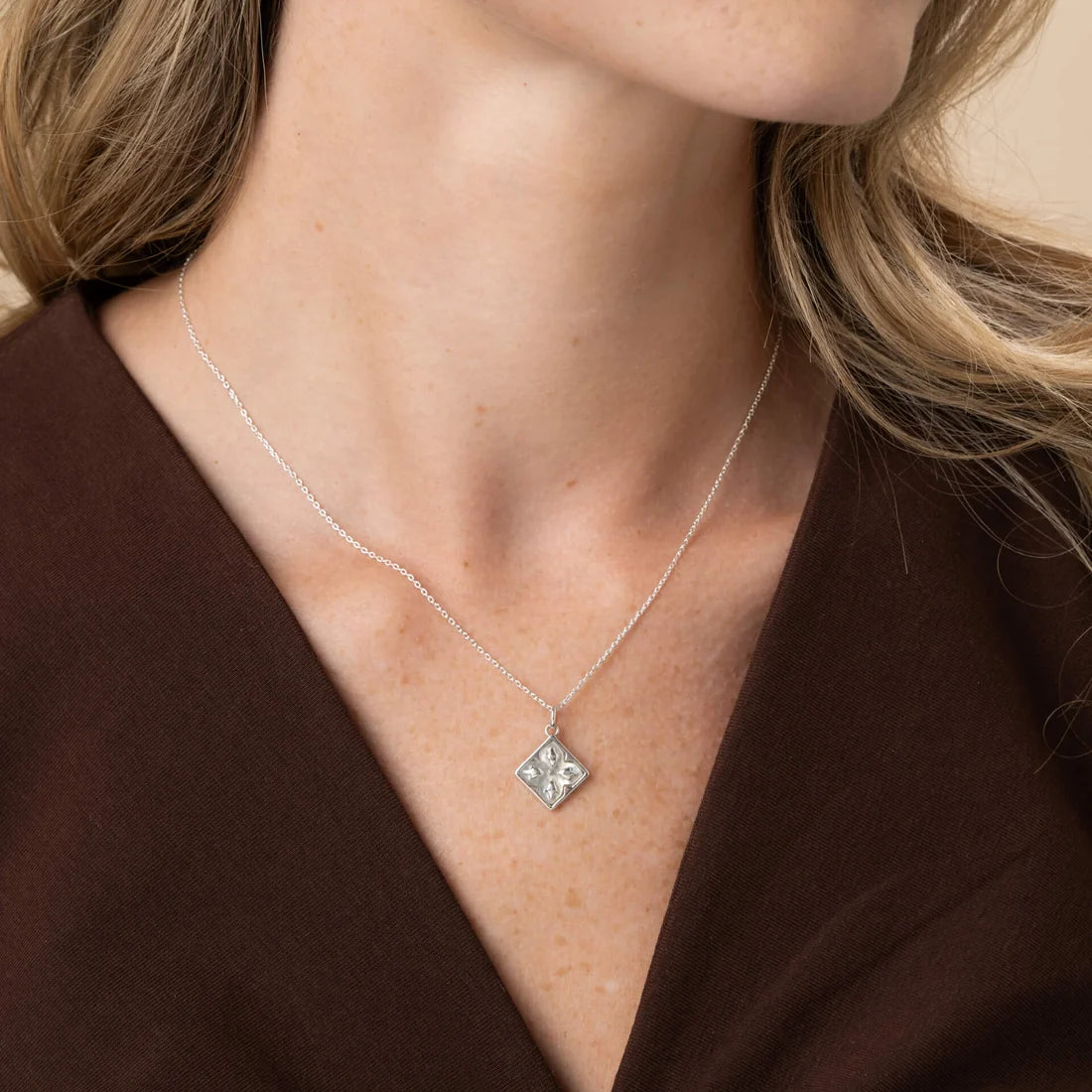 Laura Ashley Mr Jones White Mother of Pearl Inlay Necklace
